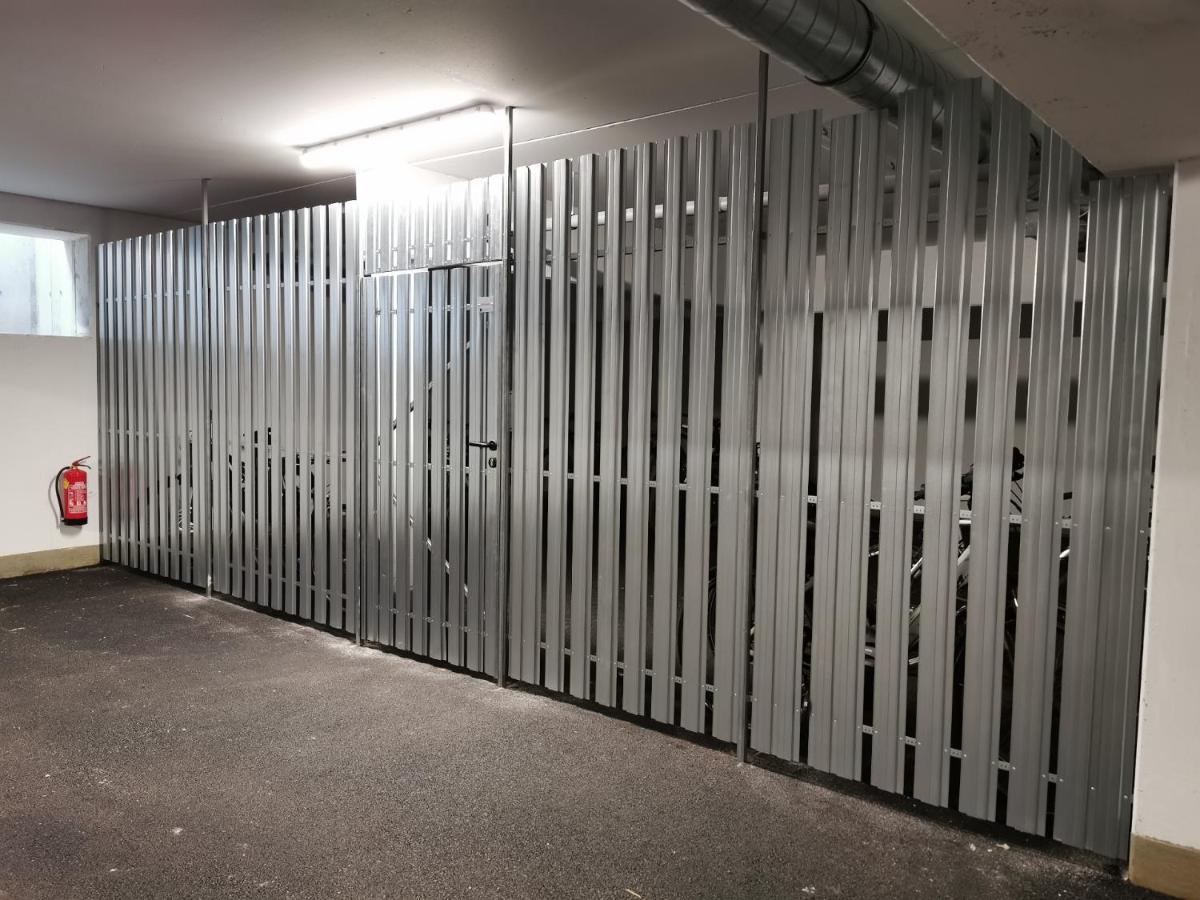 Ferienwohnung Bergsonne Mit Sonnenbalkon Und Tiefgaragen Parkplatz Bad Ischl Kültér fotó